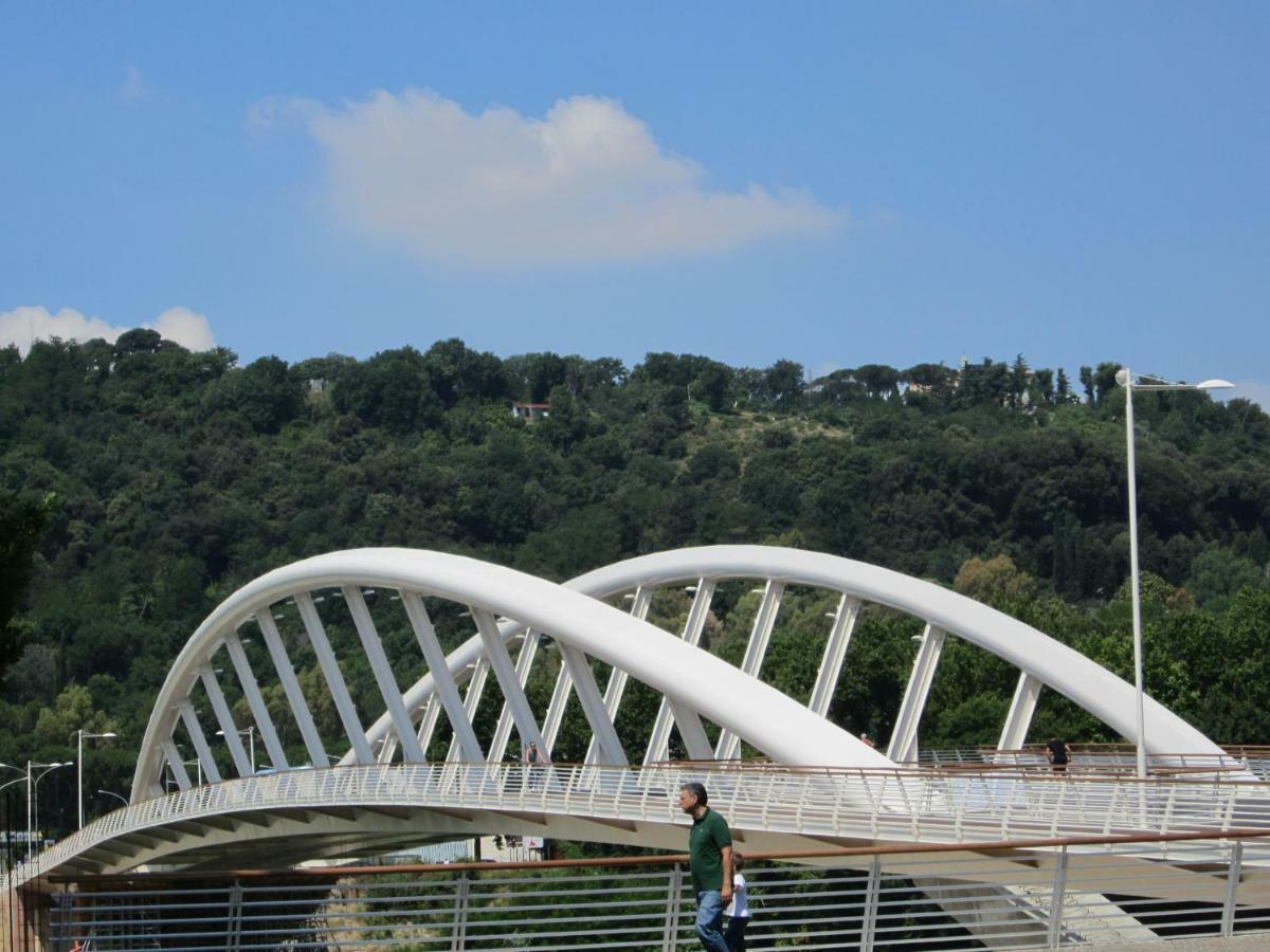Ponte Della Musica Teatro Olimpico Roma Exterior foto